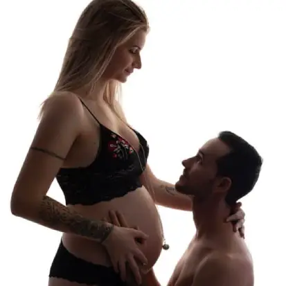 Séance photo grossesse en couple à Fréjus by Carolina R.