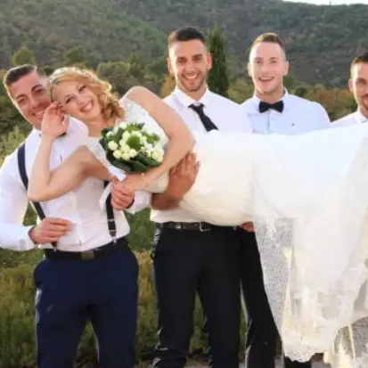 Séance photo mariage : immortalisez votre mariage à fréjus/st-raphael et partout dans le var (83/06)