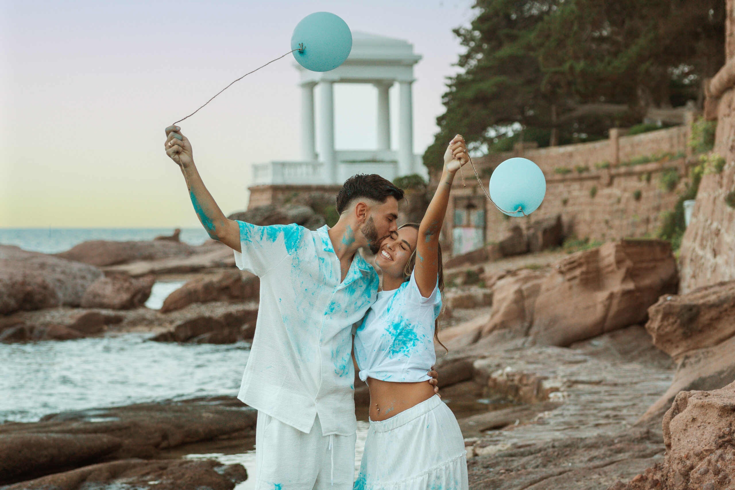 photographe frejus gender reveal plage couple enfant famille